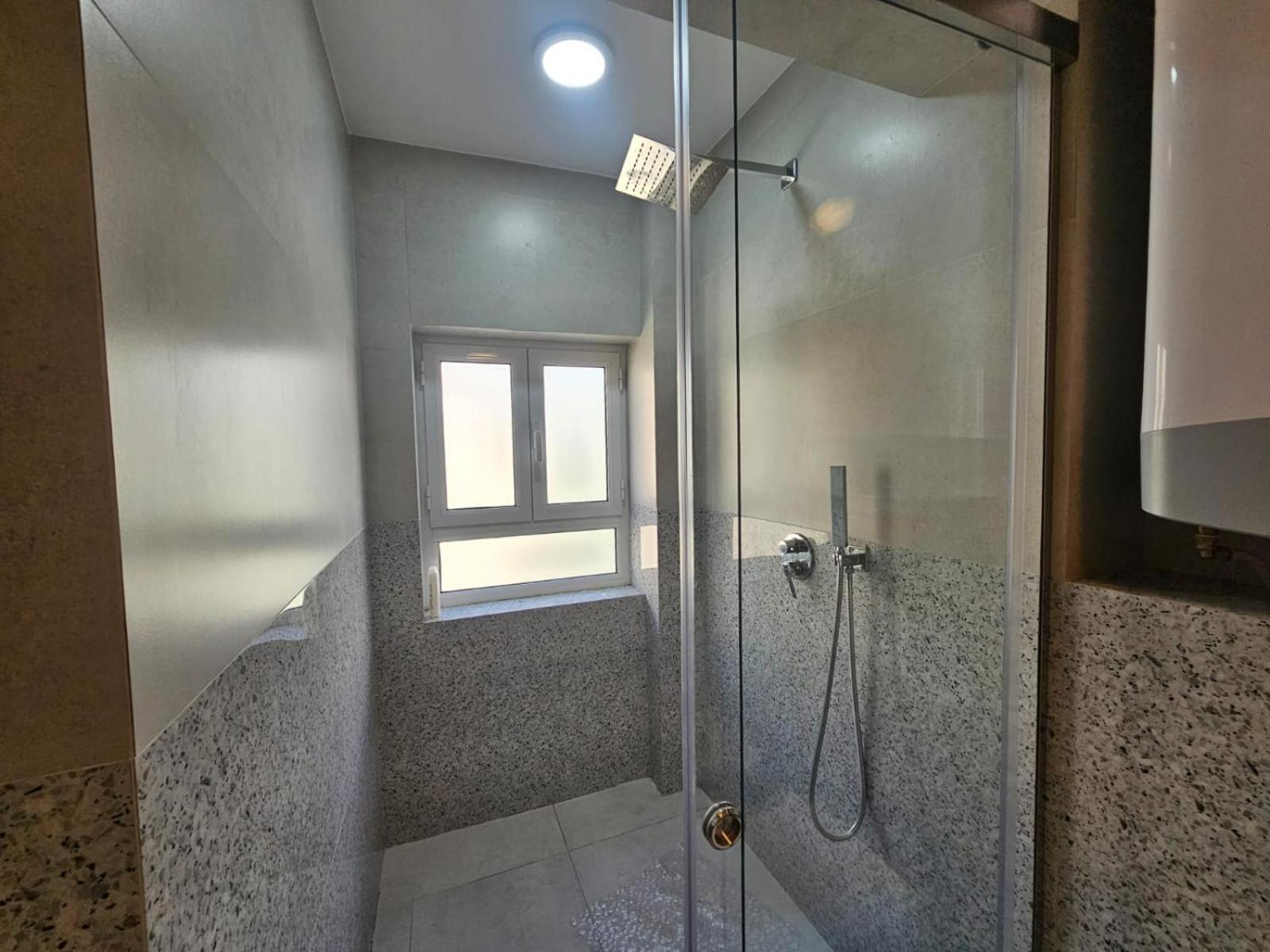 Apartament Valentino'S Nest Tirana Zewnętrze zdjęcie