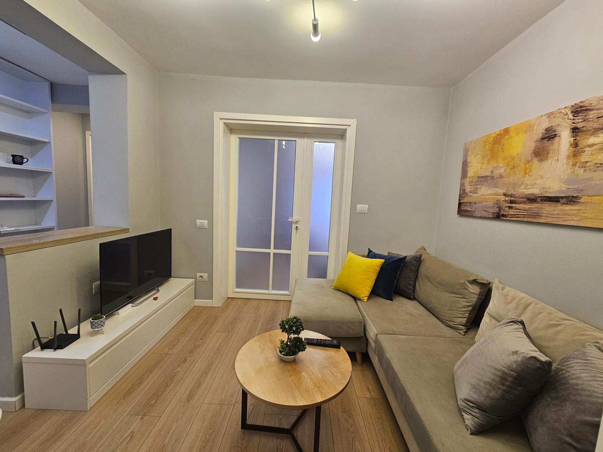 Apartament Valentino'S Nest Tirana Zewnętrze zdjęcie